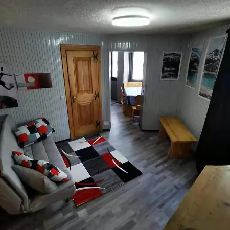 Newly Modern In The Heart Of Cervinia Appartement