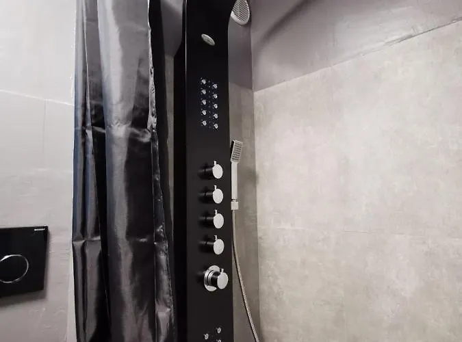 Newly Modern In The Heart Of Cervinia *